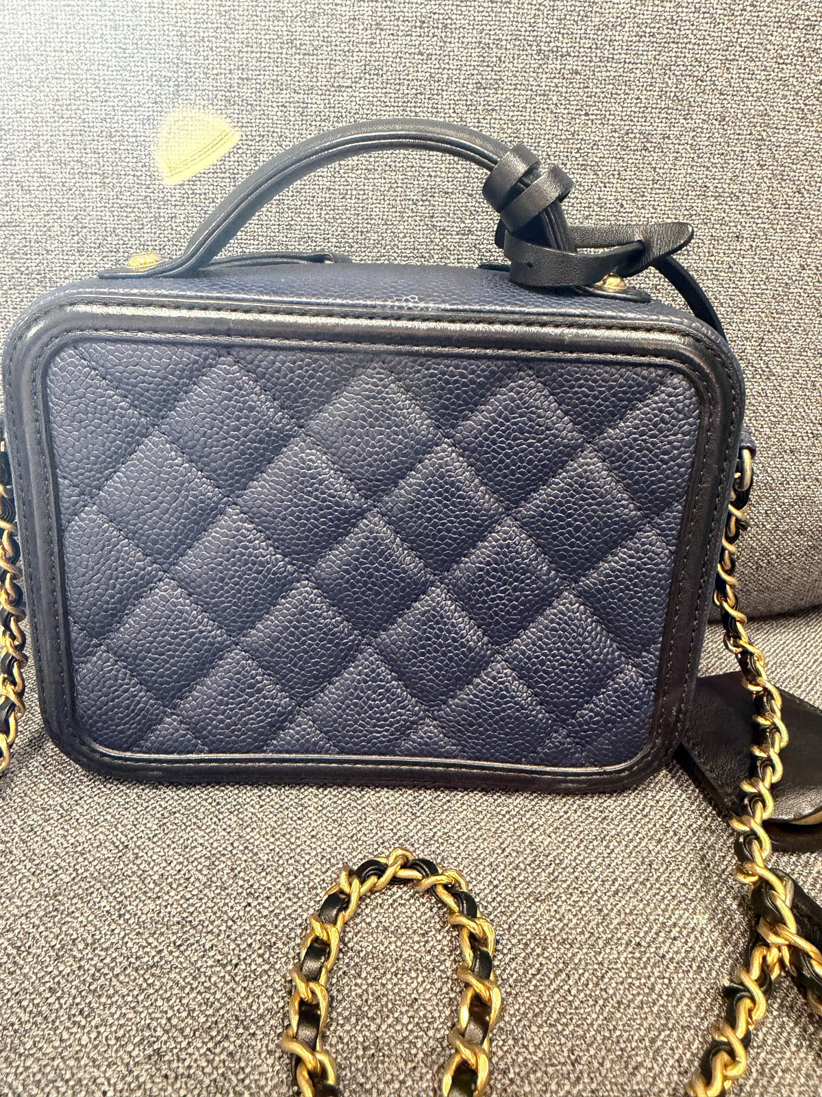 Chanel Vanity Case Crossbody Bag – Pre-Owned