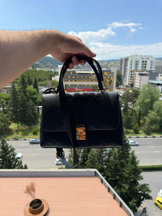 Louis Vuitton M45976
Madeleine MM