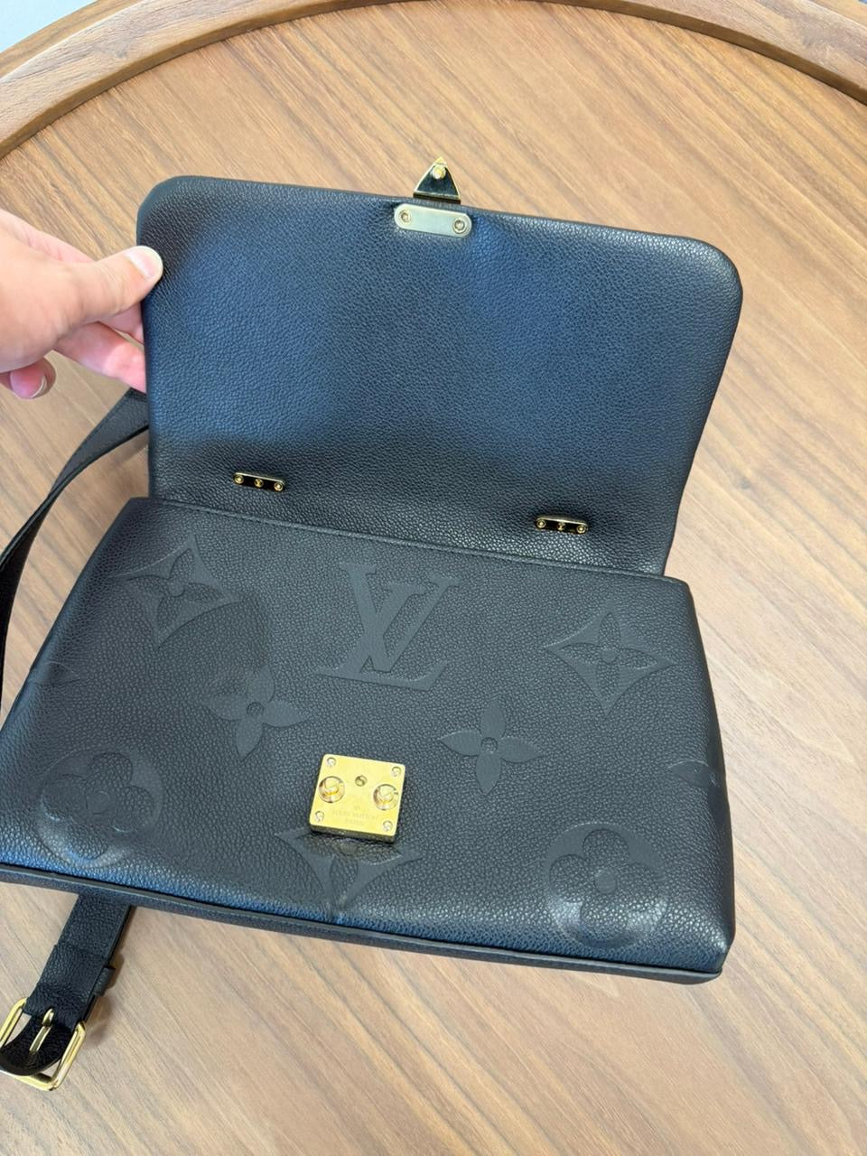 Louis Vuitton M45976
Madeleine MM