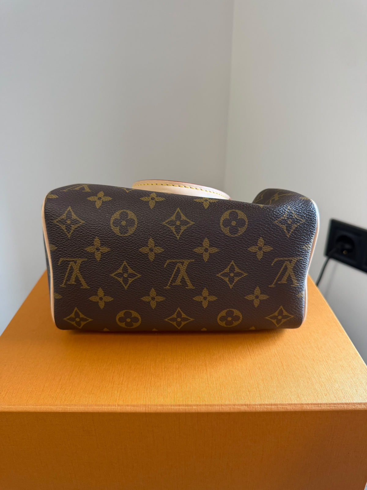 Louis Vuitton Speedy 20 Monogram Canvas Bandouliere