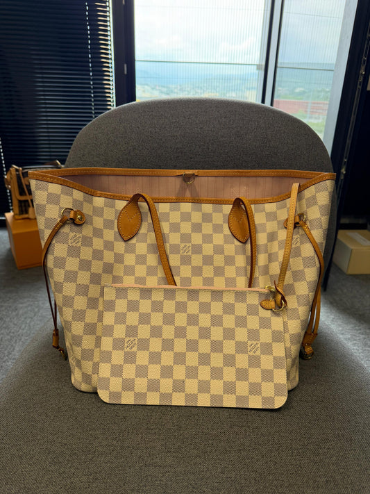 Louis Vuitton Neverfull Damier Azur Tote Bag with Pouch – Like New