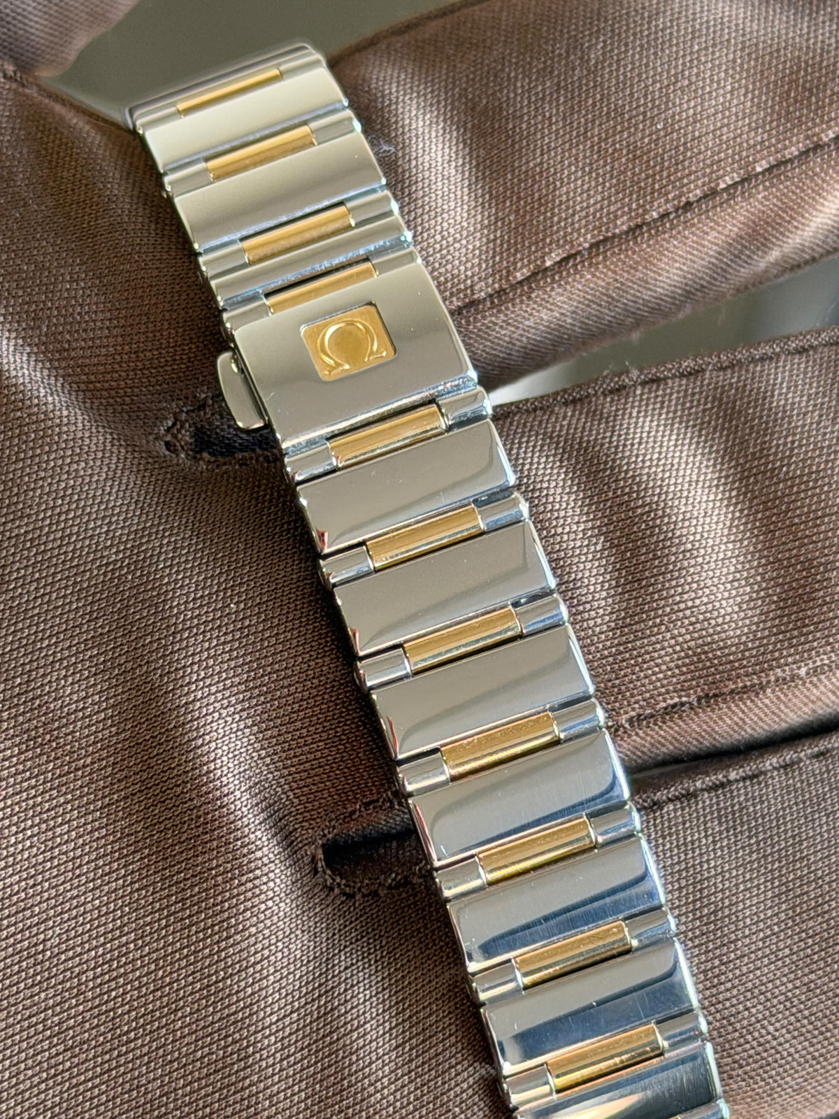 Omega Constellation 23mm Steel/Gold Quartz Ladies 1990’s Mother Of Pearl Dial