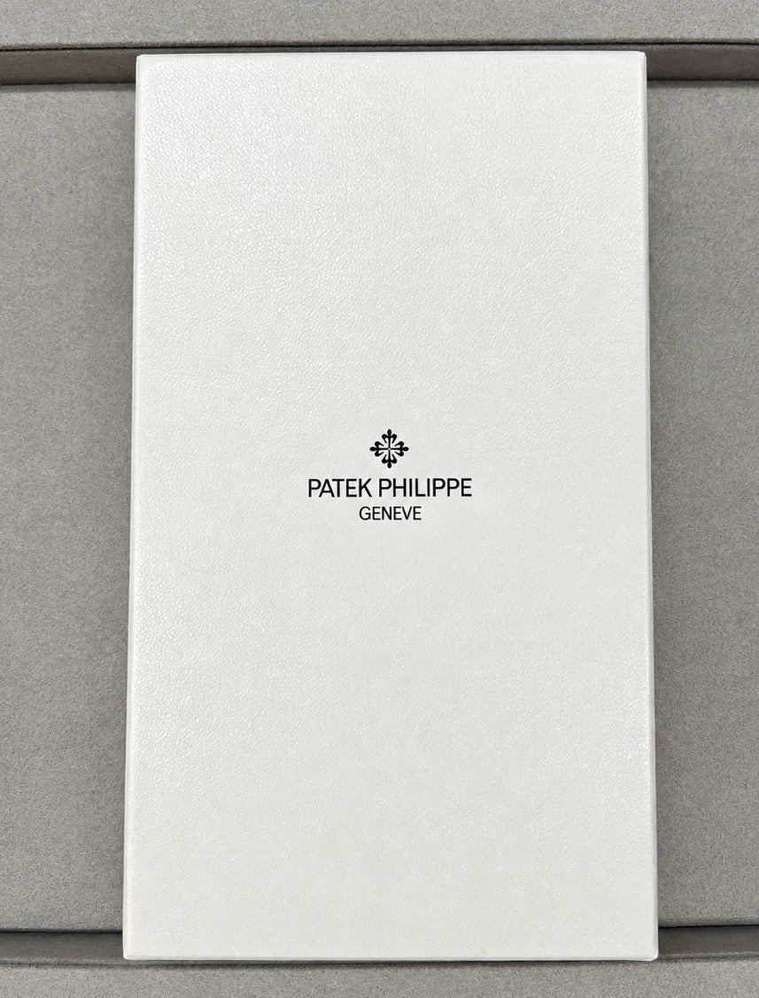 Patek Philippe Calatrava Voyage Dark Brown Leather Travel Wallet Organizer – Brand New with Box