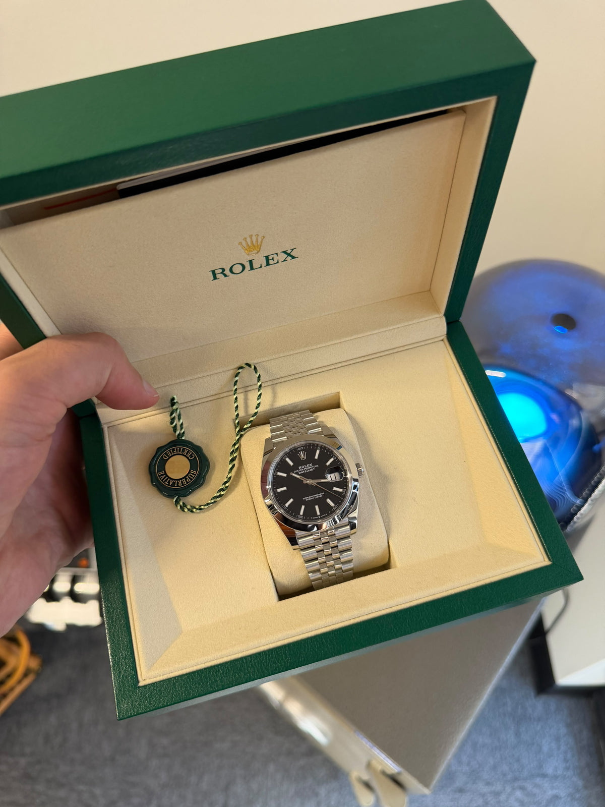 Rolex Datejust Men’s 41mm Steel Black Dial Automatic 2026 Used Like New Full Set 126300 Jubilee Bracelet