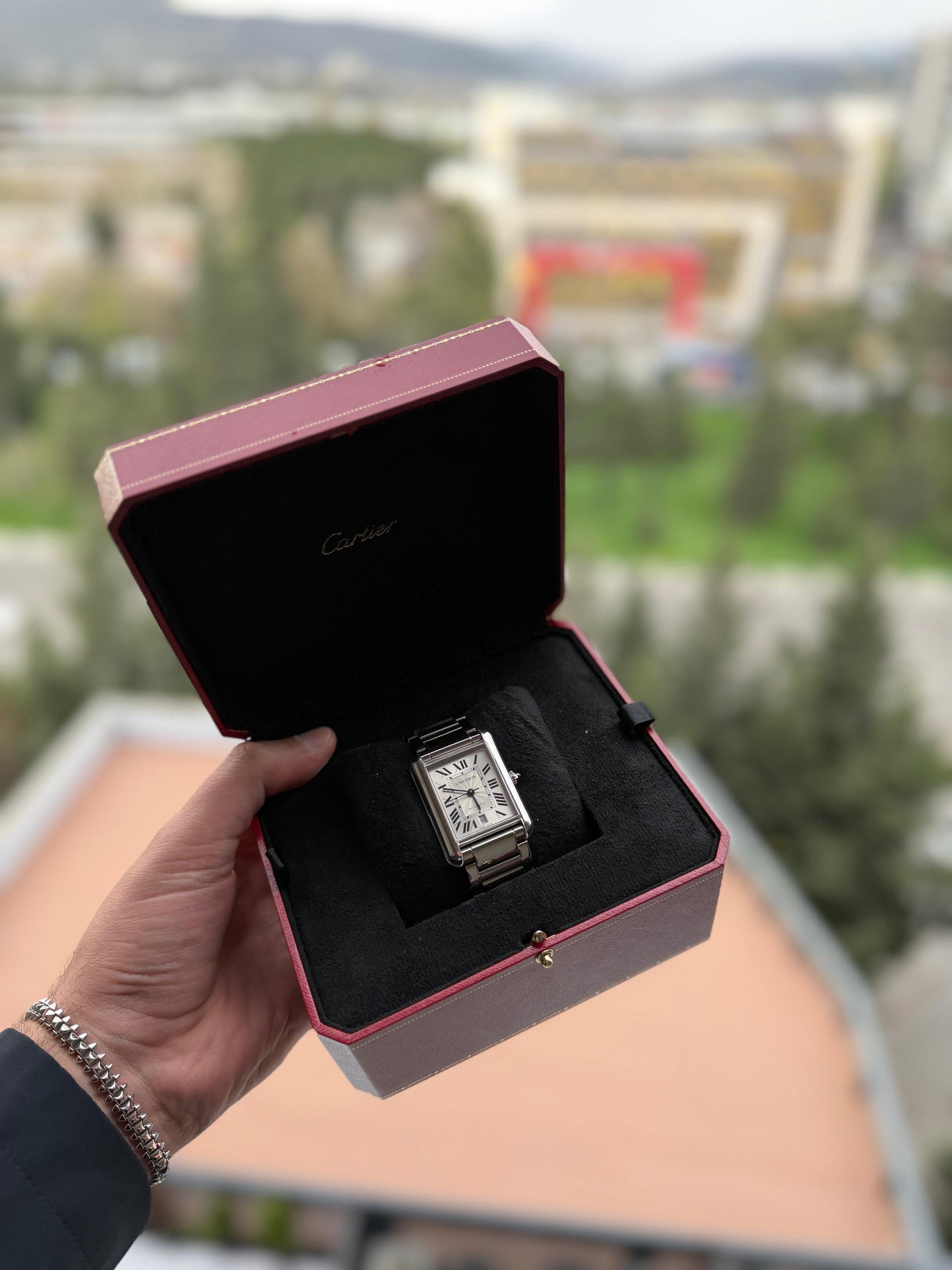 Cartier Tank Extra Large Automatic Used Full Set 2025