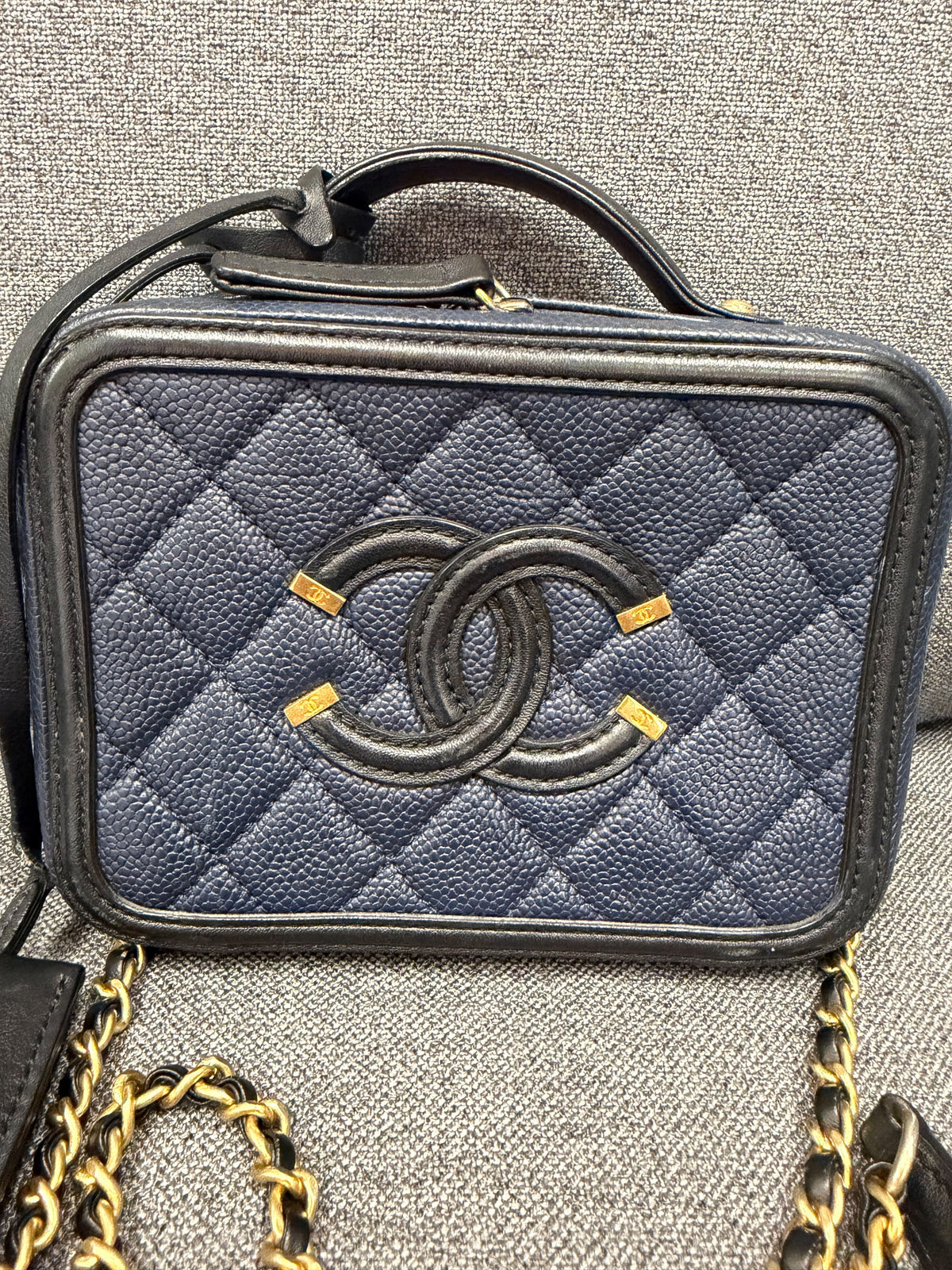 Chanel Vanity Case Crossbody Bag – Pre-Owned