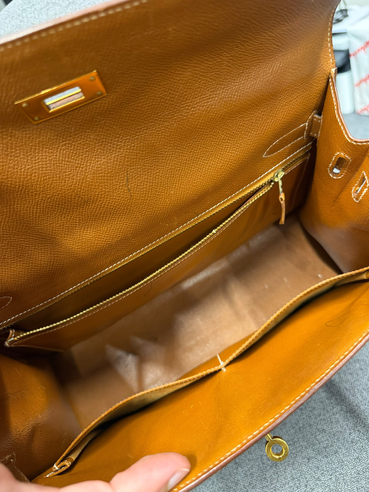 Hermes Kelly Sellier 32 Vintage Gold GHW 1992 Year