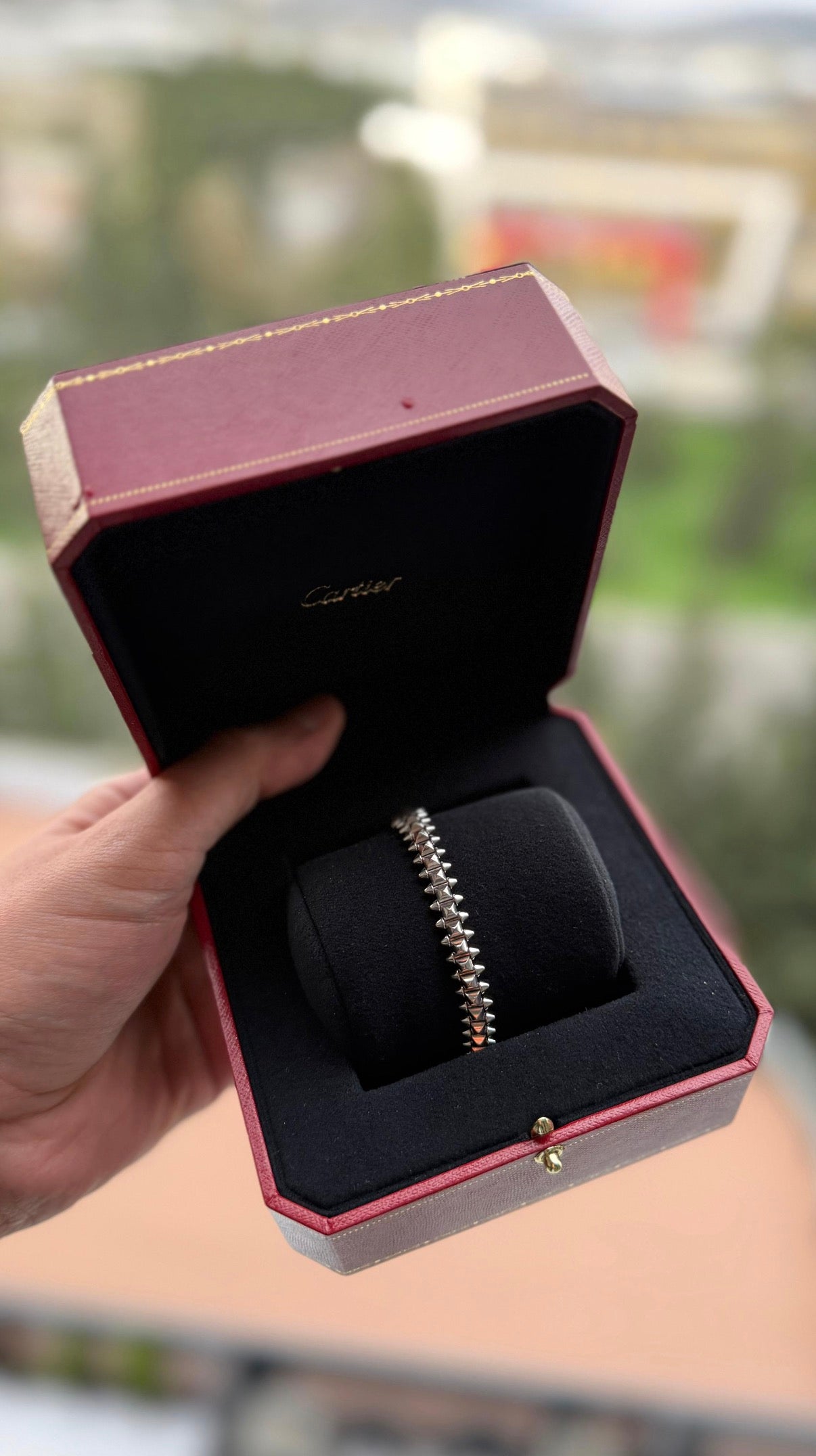Cartier სამაჯური თეთრი ოქრო 18 ზომა 2025 სრული კომპლექტი მეორადი