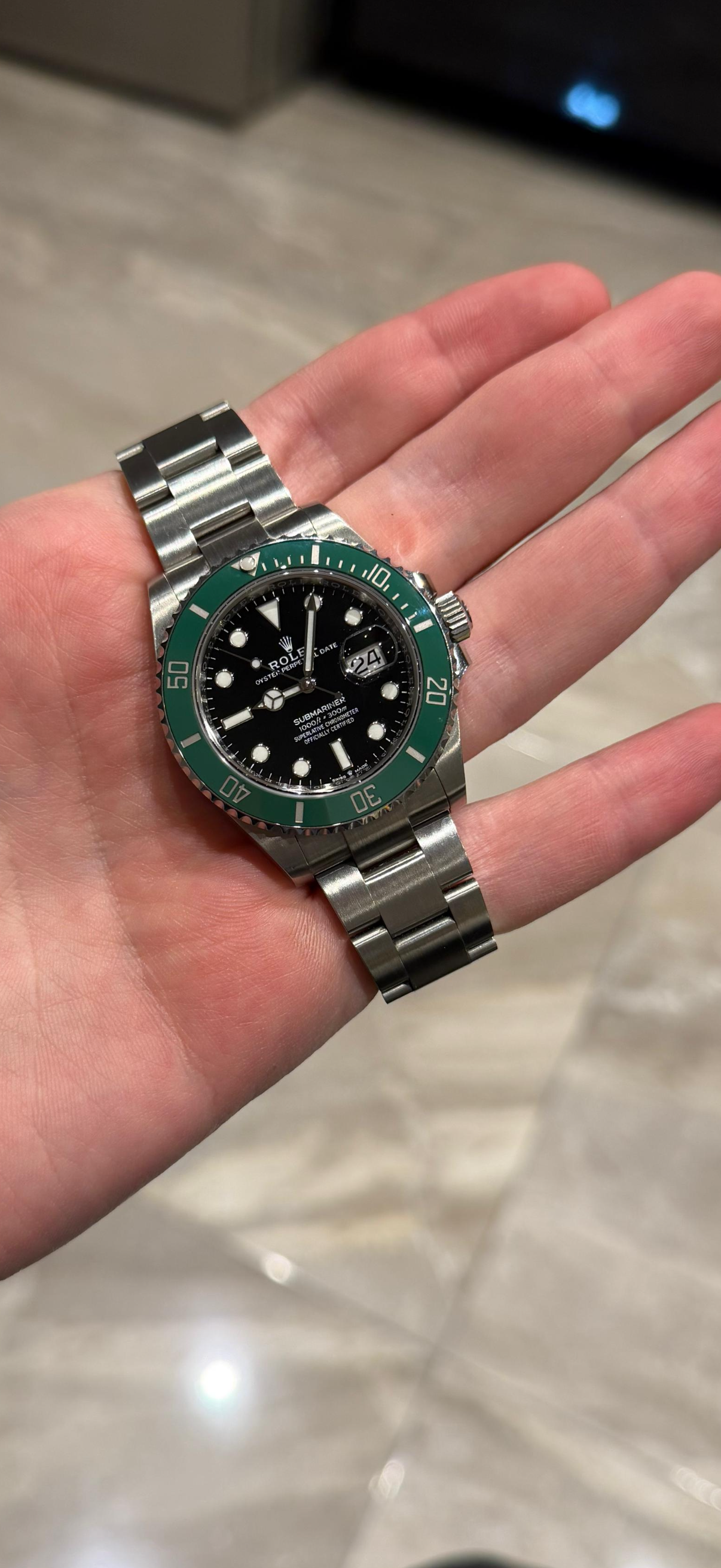 Rolex Submariner Date Starbucks Kermit Green Bezel