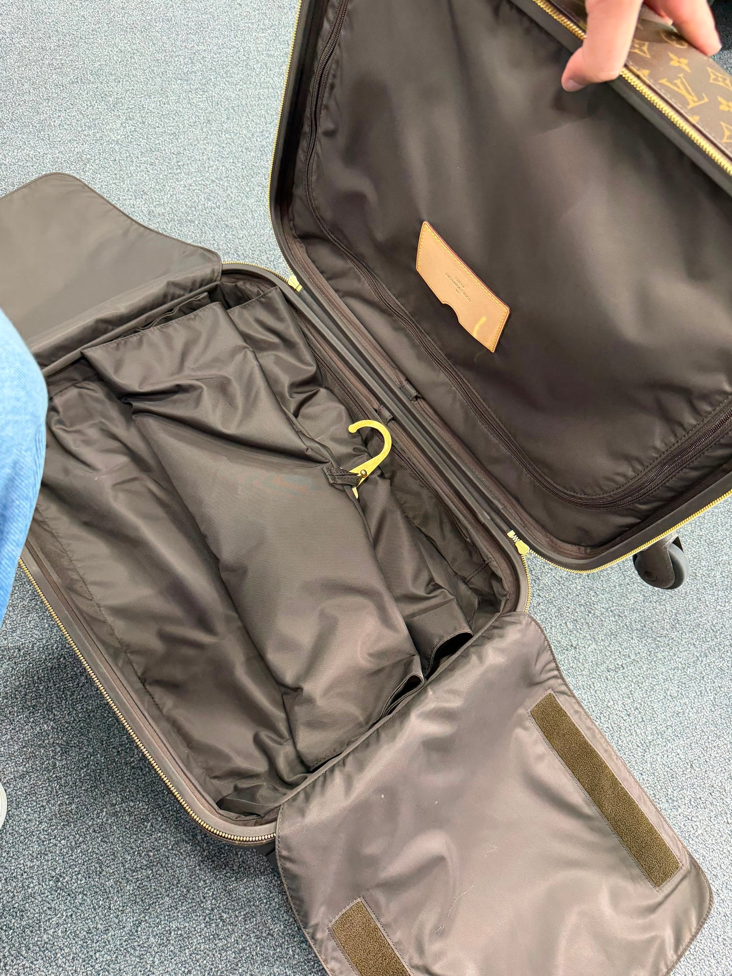 Louis Vuitton Zéphyr 55 Monogram Trolley