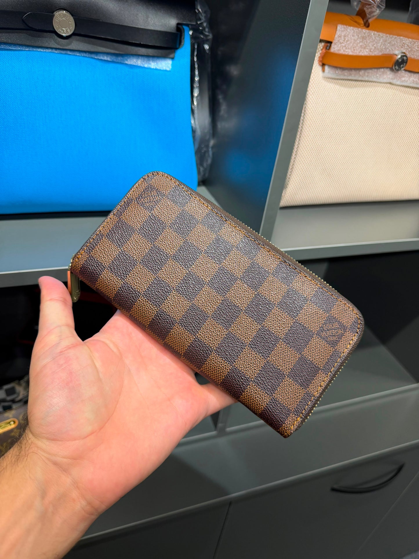 Louis Vuitton Zippy Wallet Damier Ebene – Unused