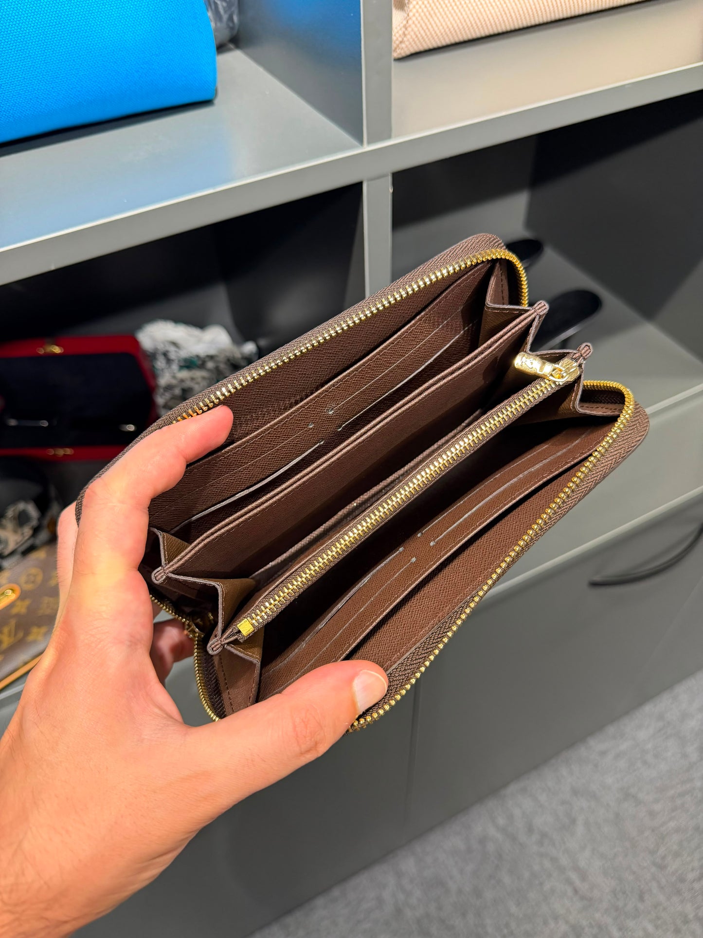 Louis Vuitton Zippy Wallet Damier Ebene – Unused