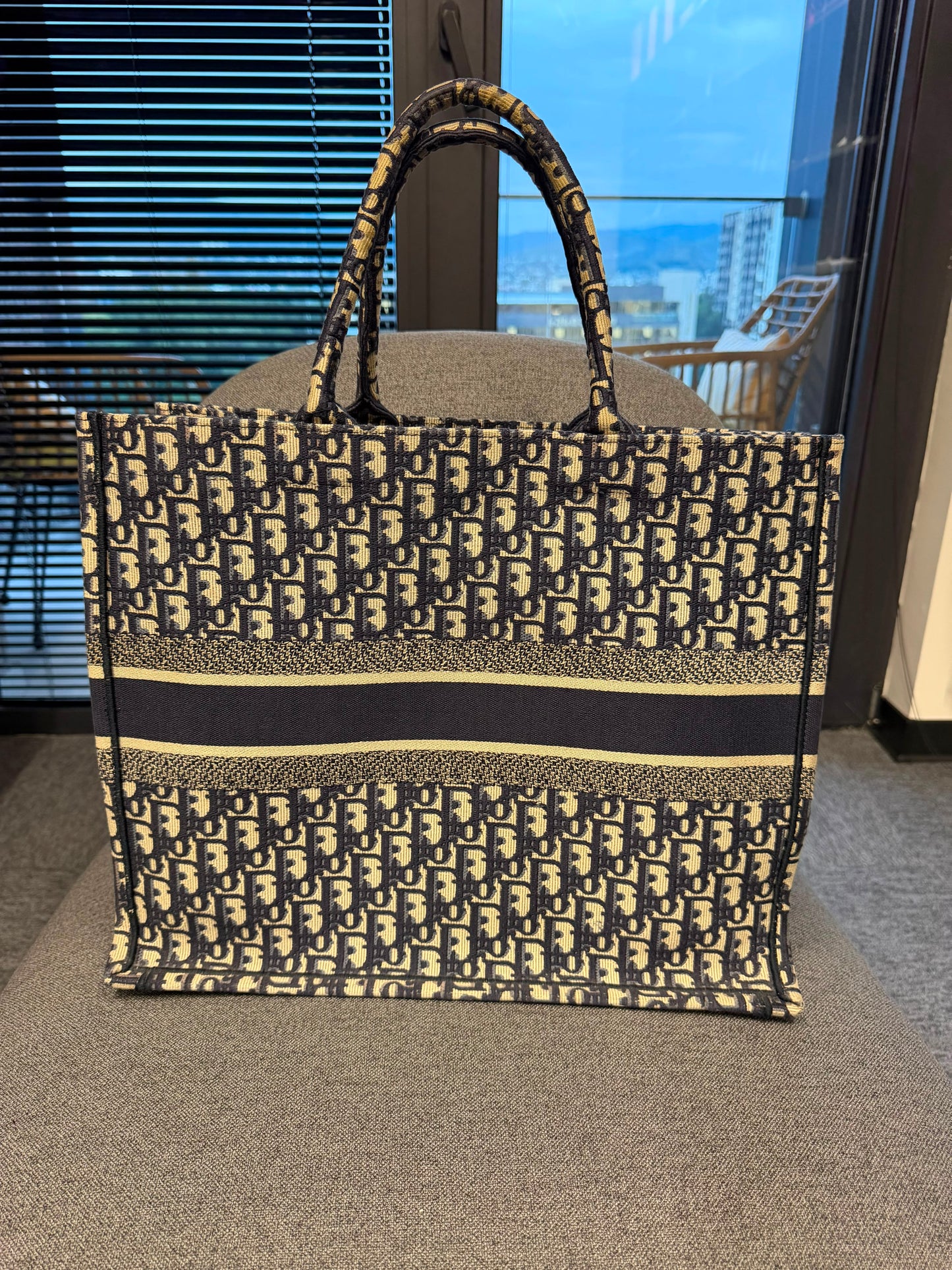 Christian Dior Book Tote Large Oblique – Pre-Owned