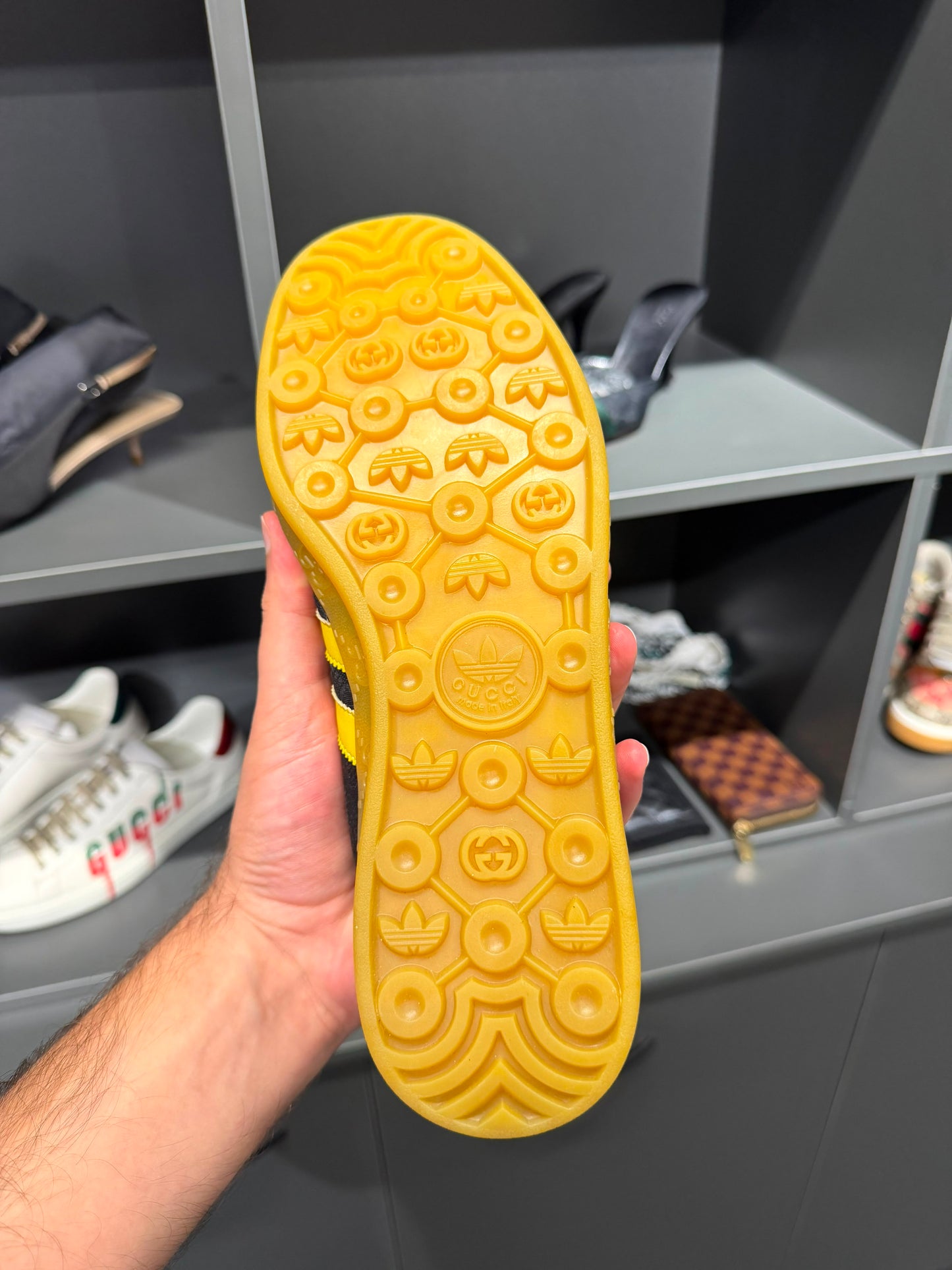 Gucci Gazelle GG Sneakers – EU 43