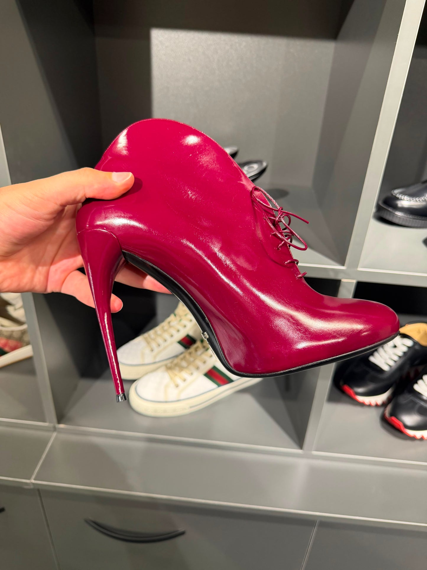 Gucci Kim Leather Ankle Boots. Size Eu 42
