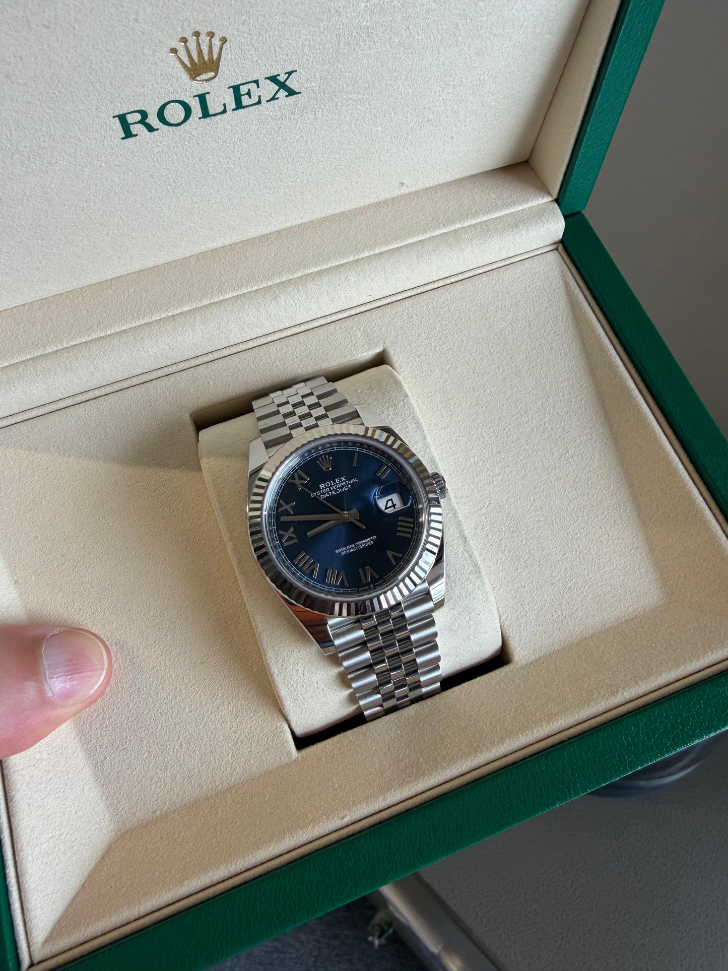 Rolex Datejust 41mm Blue Dial Jubilee Automatic 2026 New 126334